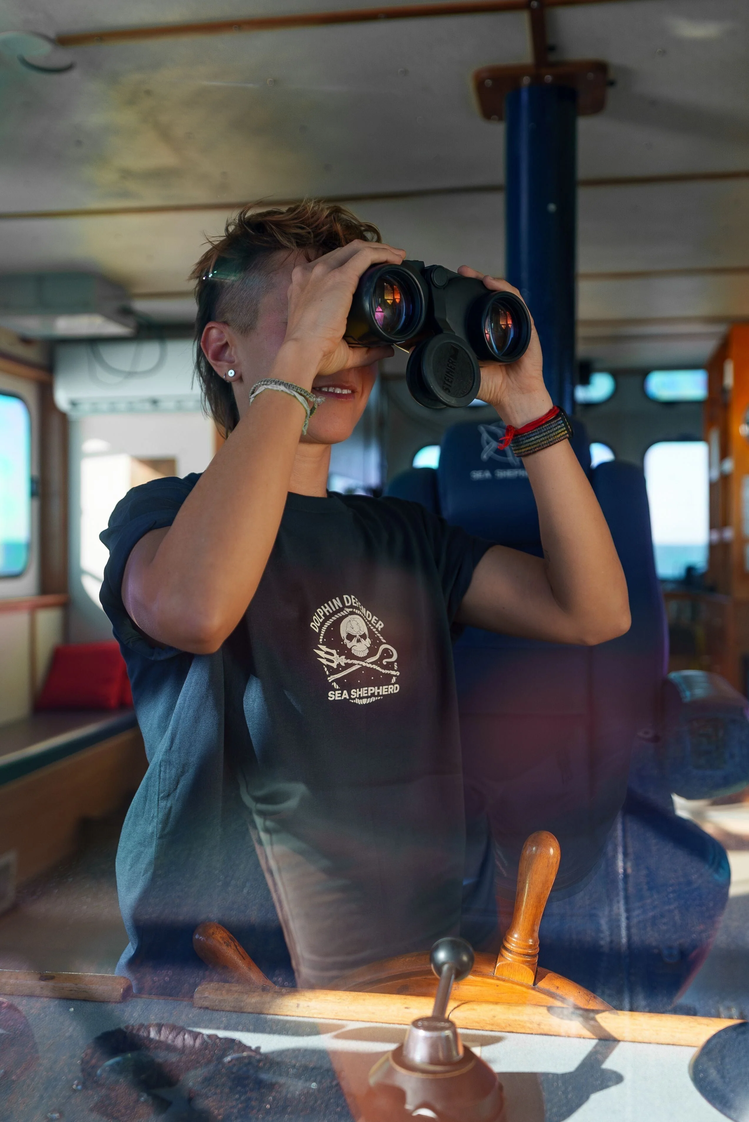 Dolphin Defender T-shirt - Image 3