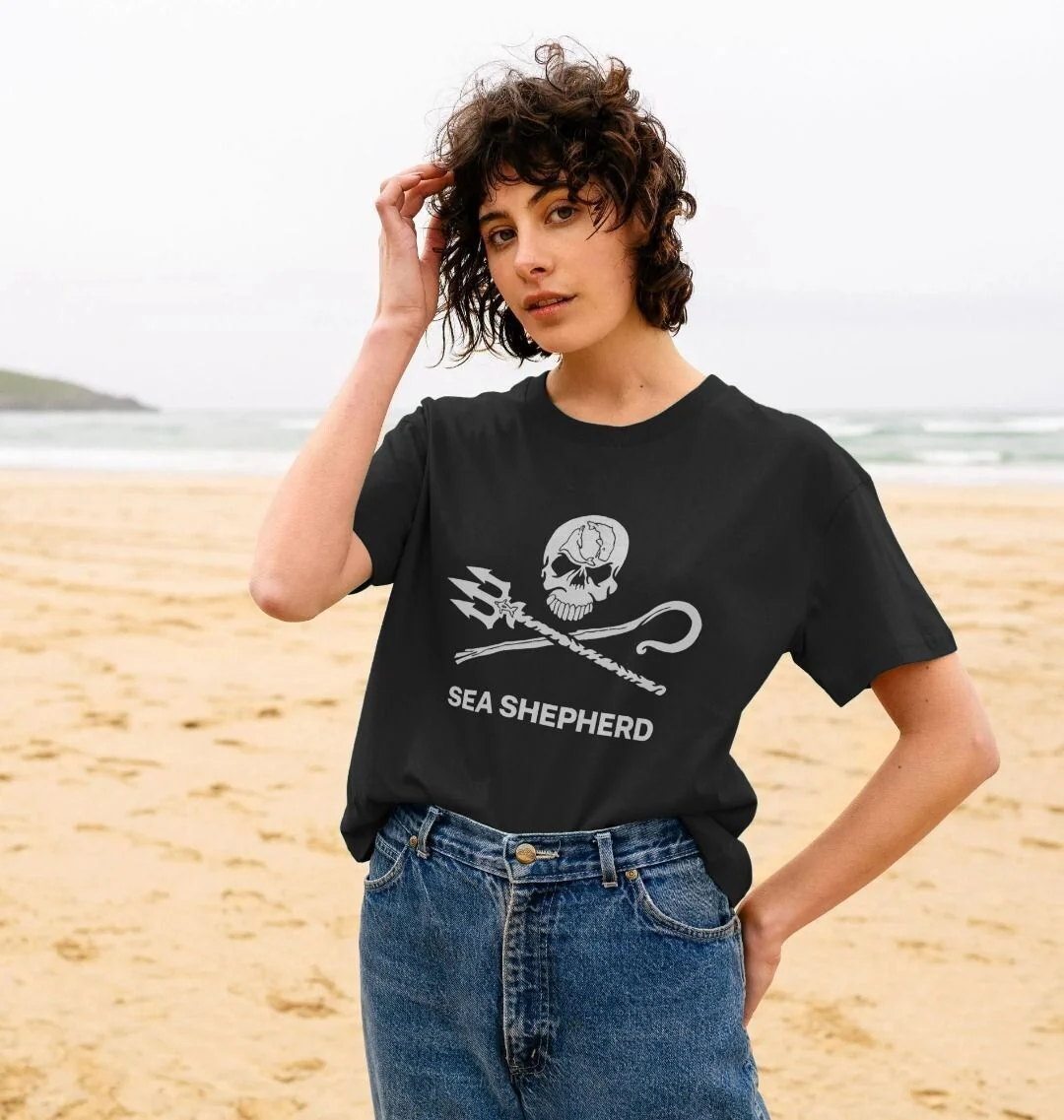 Sea Shepherd Jolly Roger Boxy T-shirt
