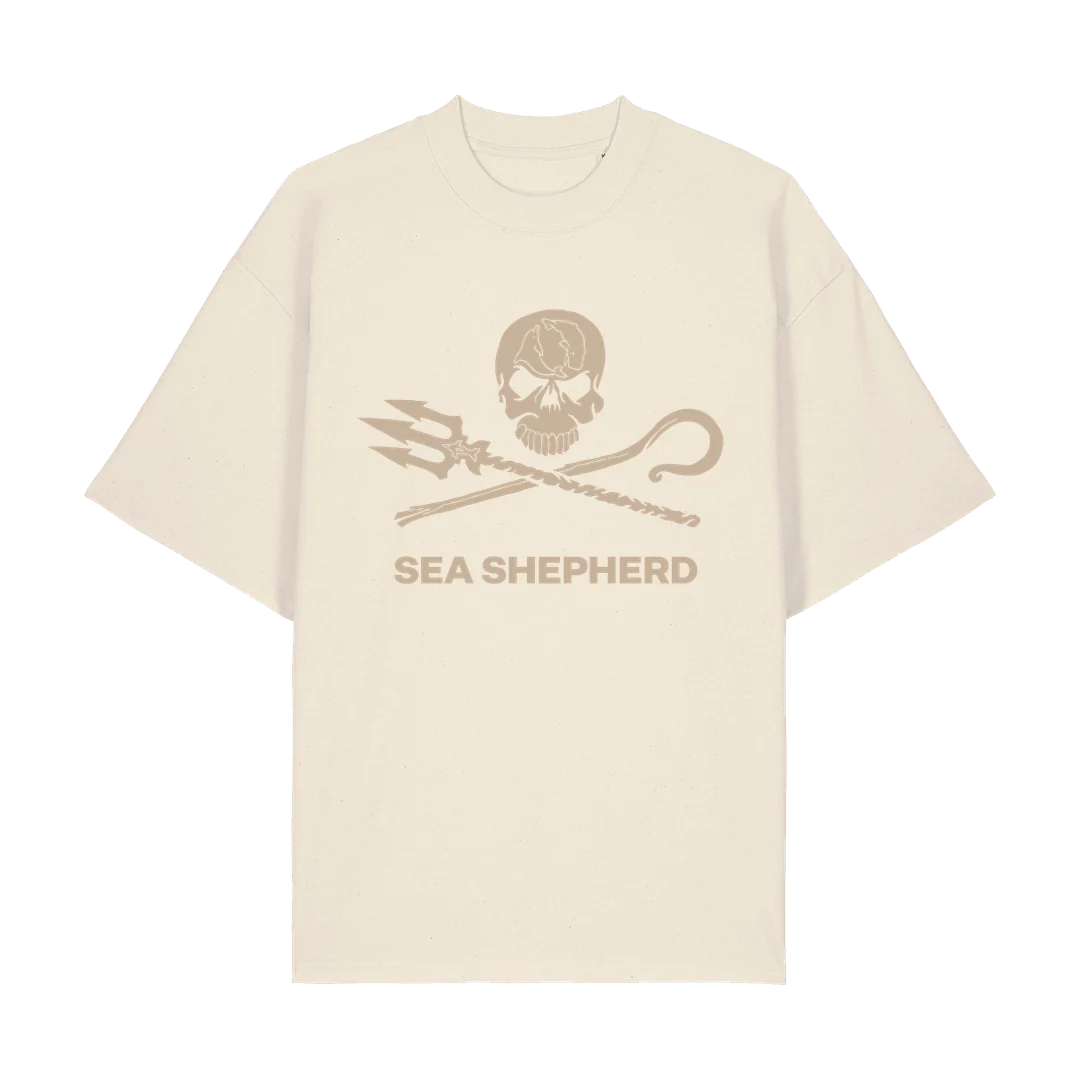 Sea Shepherd Oat Jolly Roger Women's Oversized T-shirt - Image 3